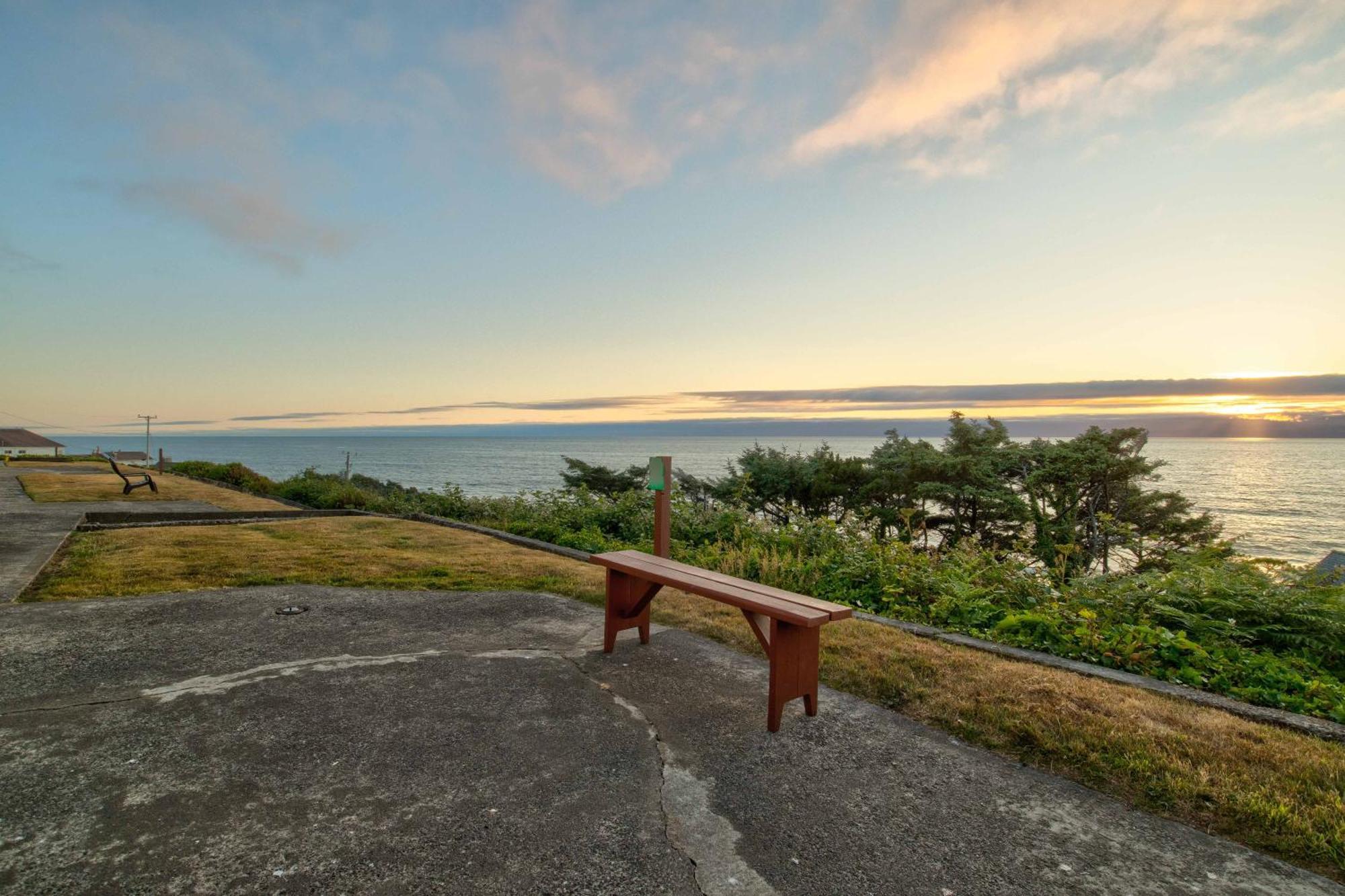 Ester Lee Oceanview Inn Lincoln City Eksteriør bilde