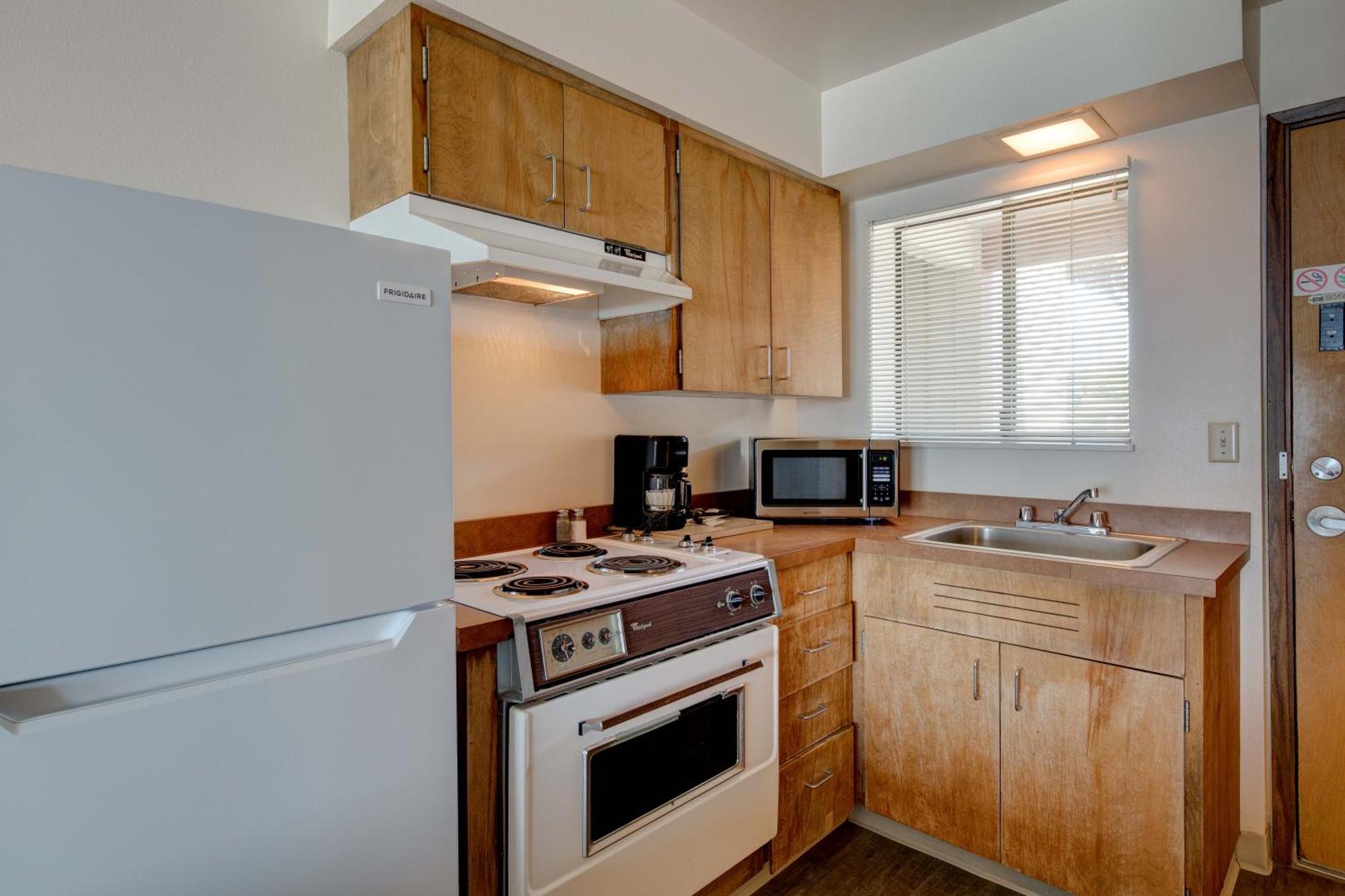 Ester Lee Oceanview Inn Lincoln City Rom bilde